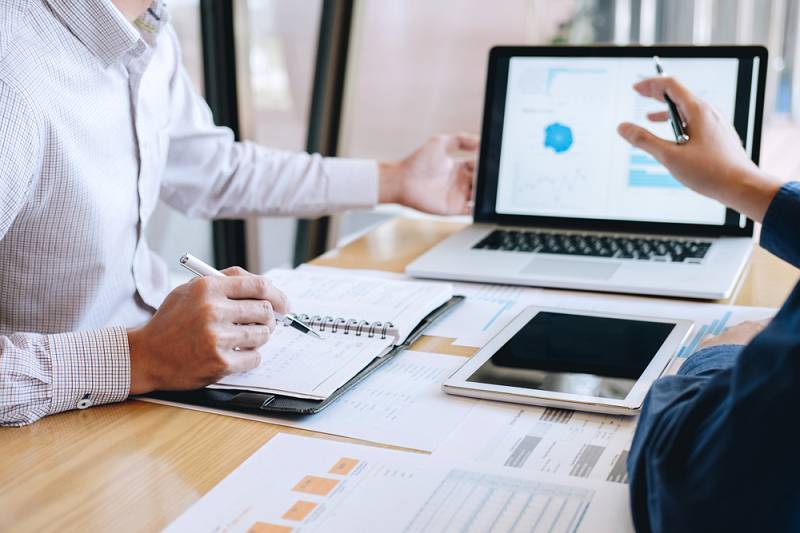 نرم افزار پرونده الکترونیک بیمار یا EMR